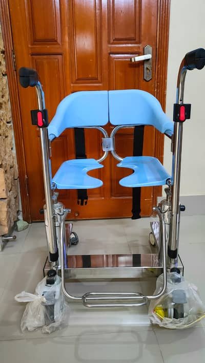 Wheelchair for Disabled Person (Hydraulic Transfer Seat) – Wheelchairs